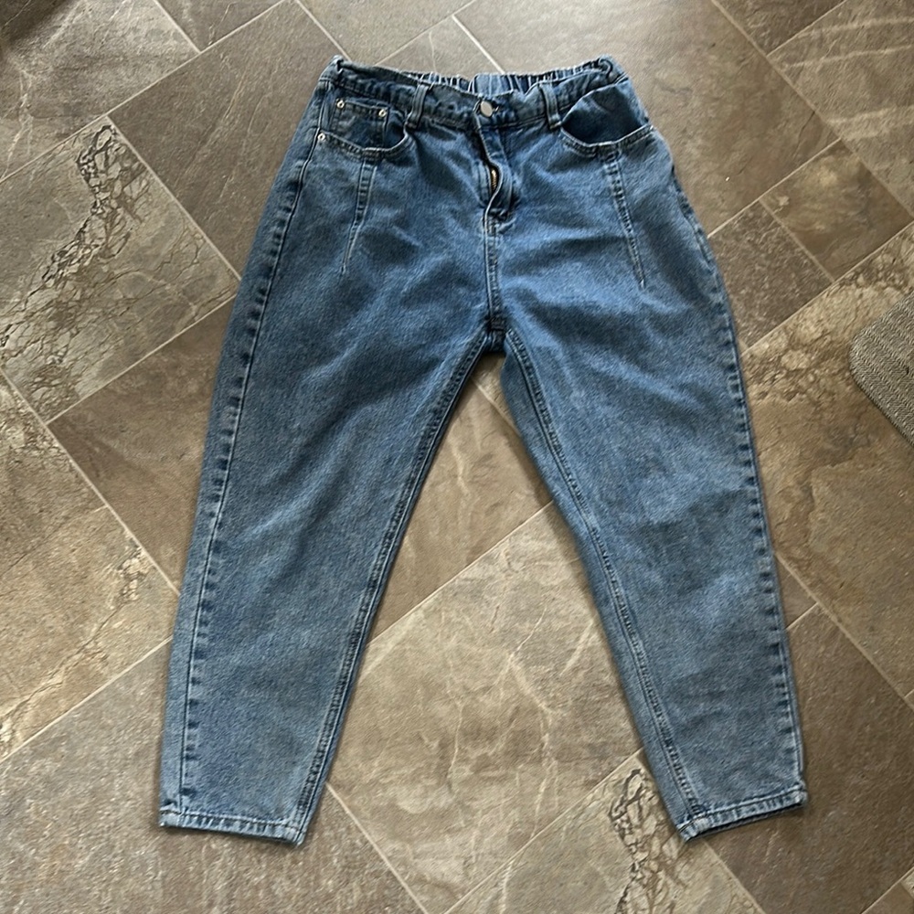 Vintage denim Mom🌷 Jean pleated pocket in front and back, size 26